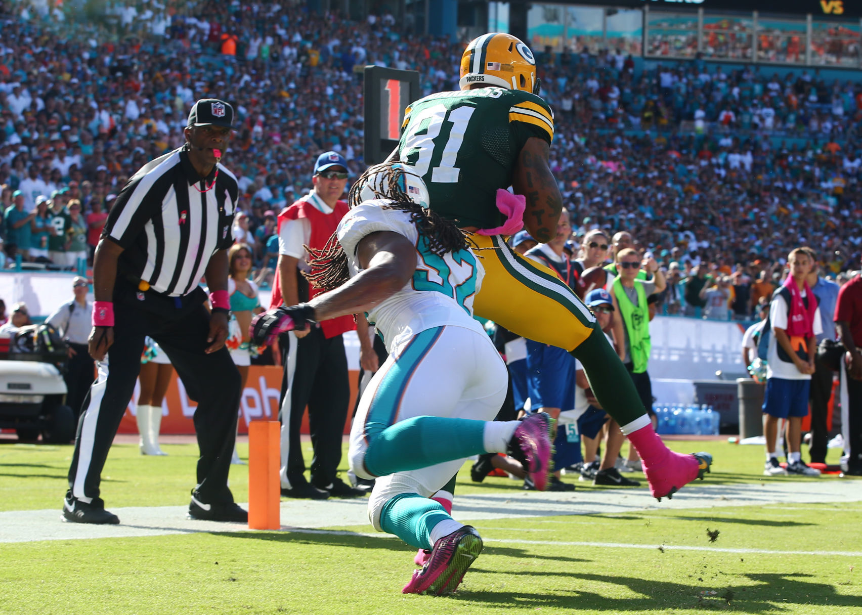WEEK 10 − VS. MIAMI DOLPHINS